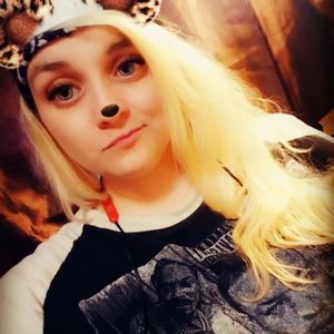 Meet your Posher, Katelyn